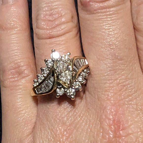 Ring - Picture 6 of 7